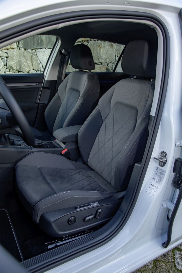 Volkswagen Golf 5 Doors photo 215