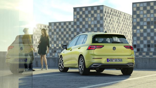 Volkswagen Golf 5 Doors photo 2