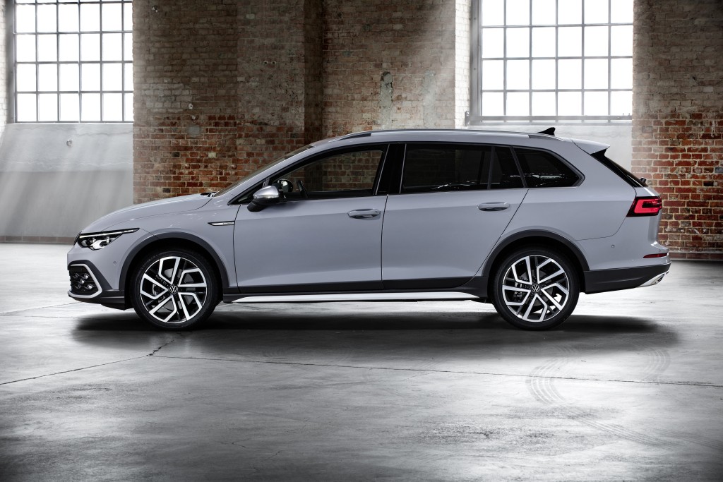 Volkswagen Golf Alltrack photo 15