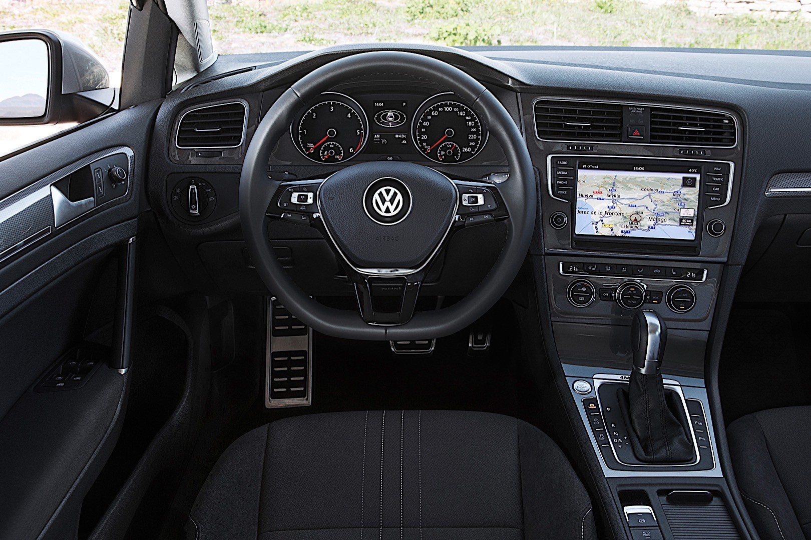 Volkswagen Golf Alltrack photo 36