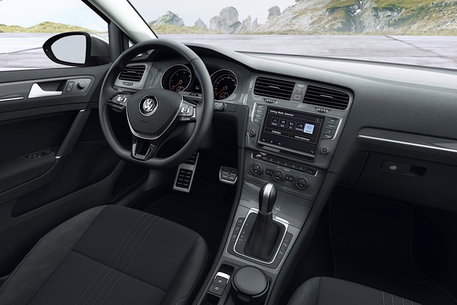 Volkswagen Golf Alltrack photo 38