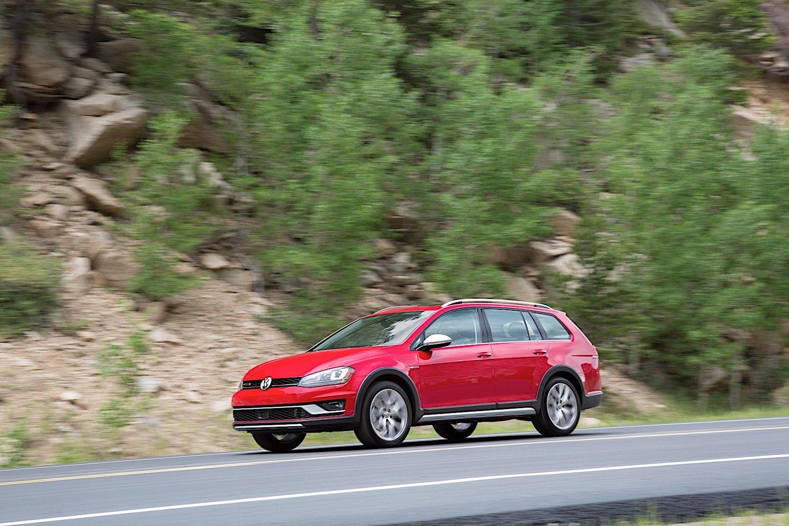 Volkswagen Golf Alltrack photo 25