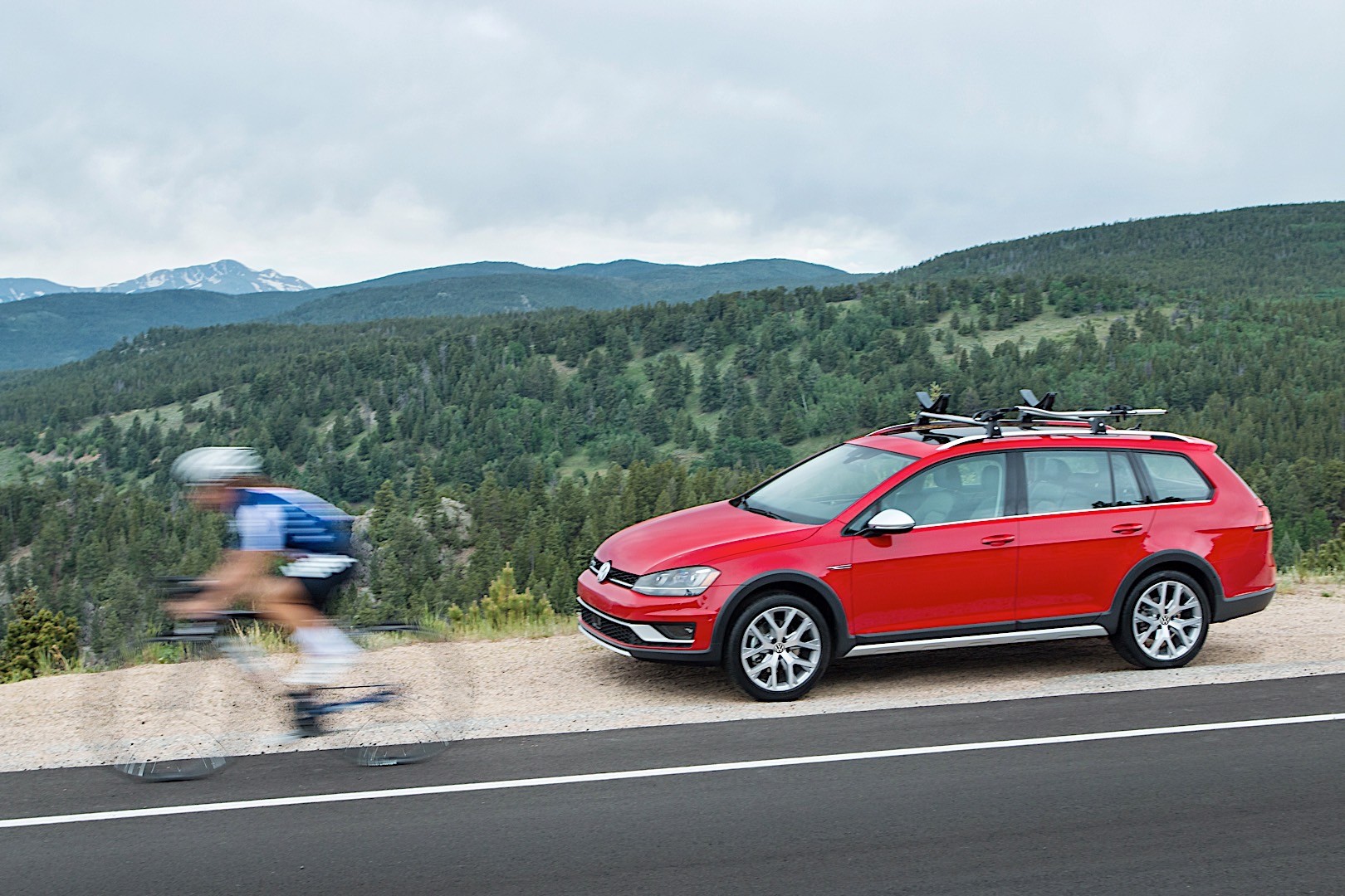 Volkswagen Golf Alltrack photo 28