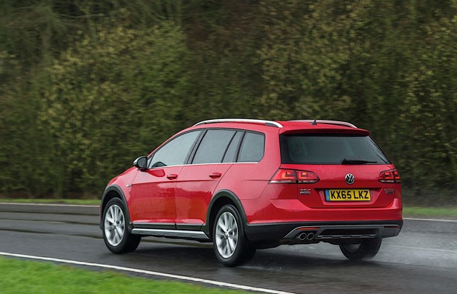 Volkswagen Golf Alltrack photo 32