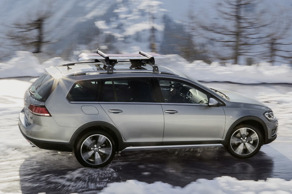 Volkswagen Golf Alltrack photo 30