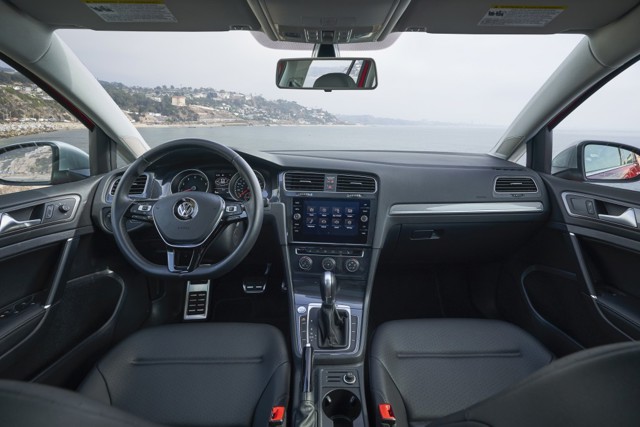 Volkswagen Golf Alltrack photo 33