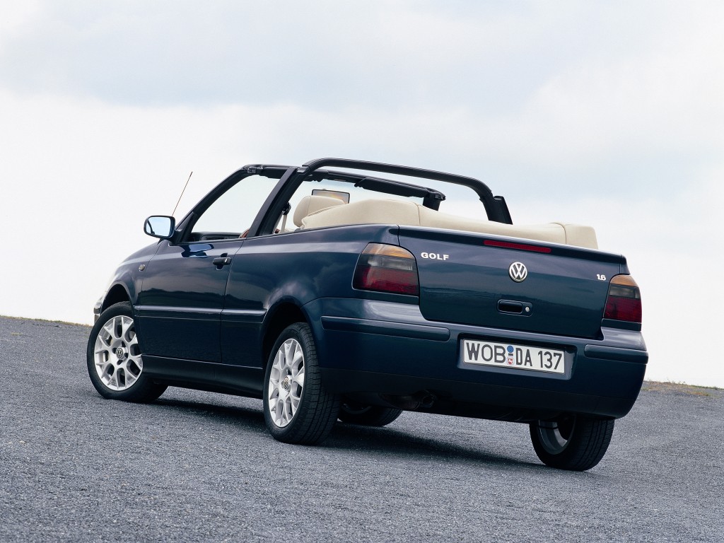 Volkswagen Golf Cabrio photo 18