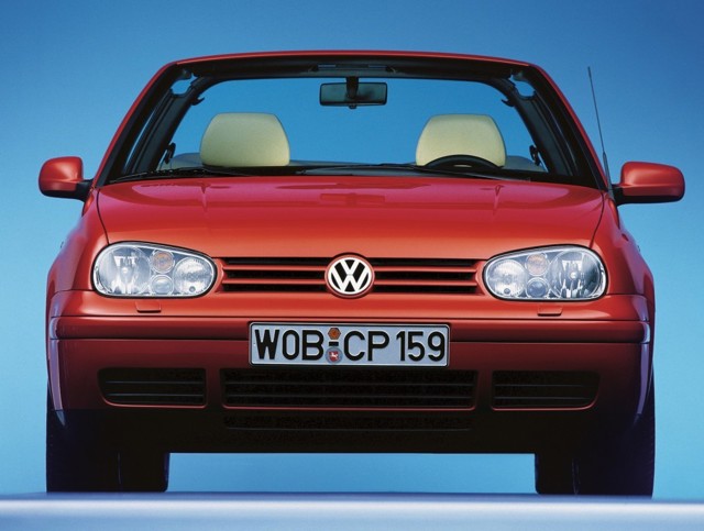 Volkswagen Golf Cabrio photo 21