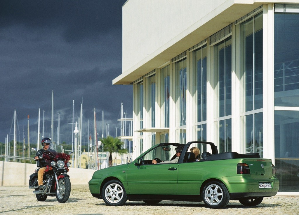 Volkswagen Golf Cabrio photo 30