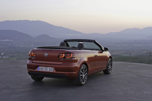 Volkswagen Golf Cabrio photo 26