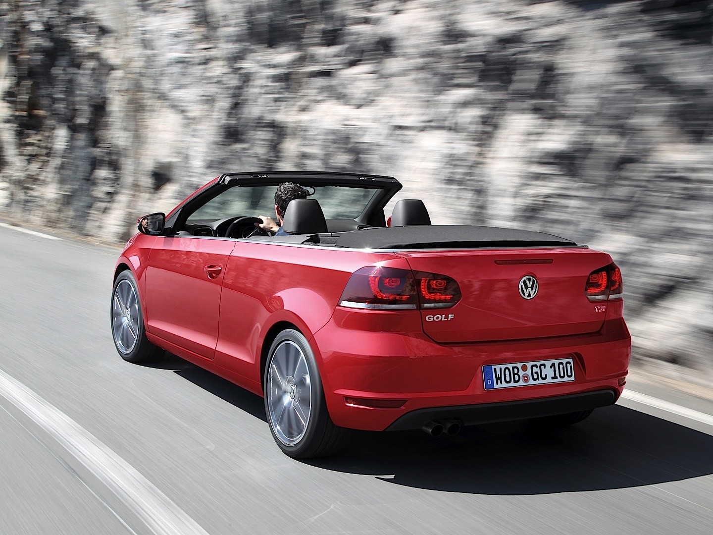 Volkswagen Golf Cabrio photo 14