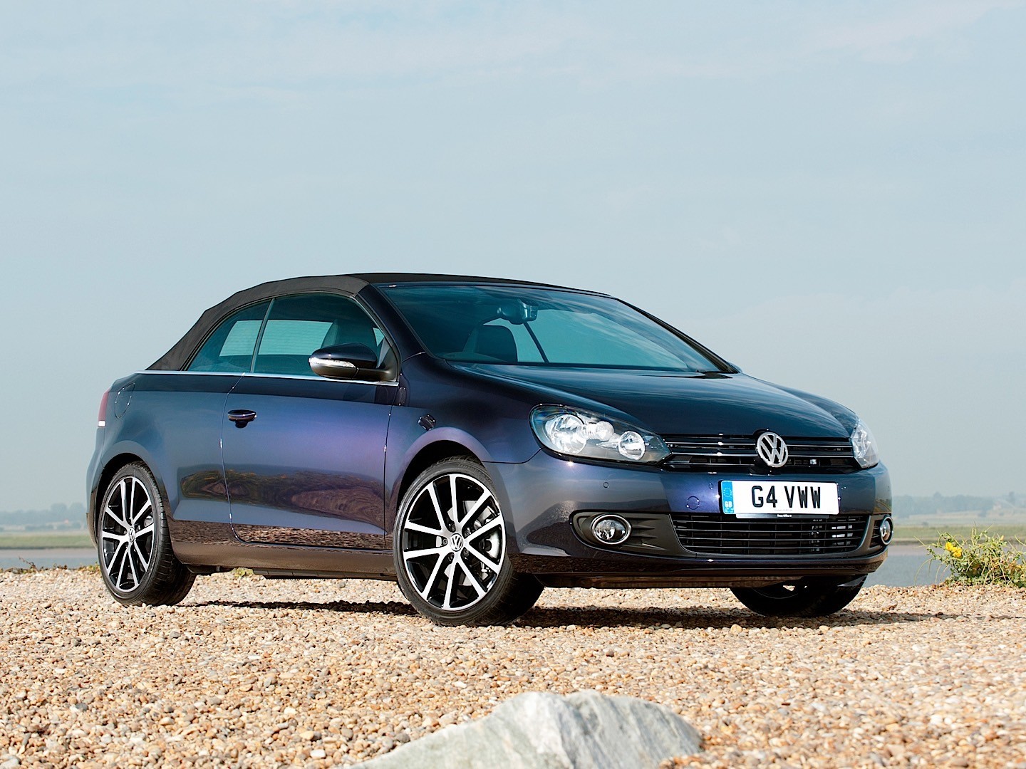Volkswagen Golf Cabrio photo 16