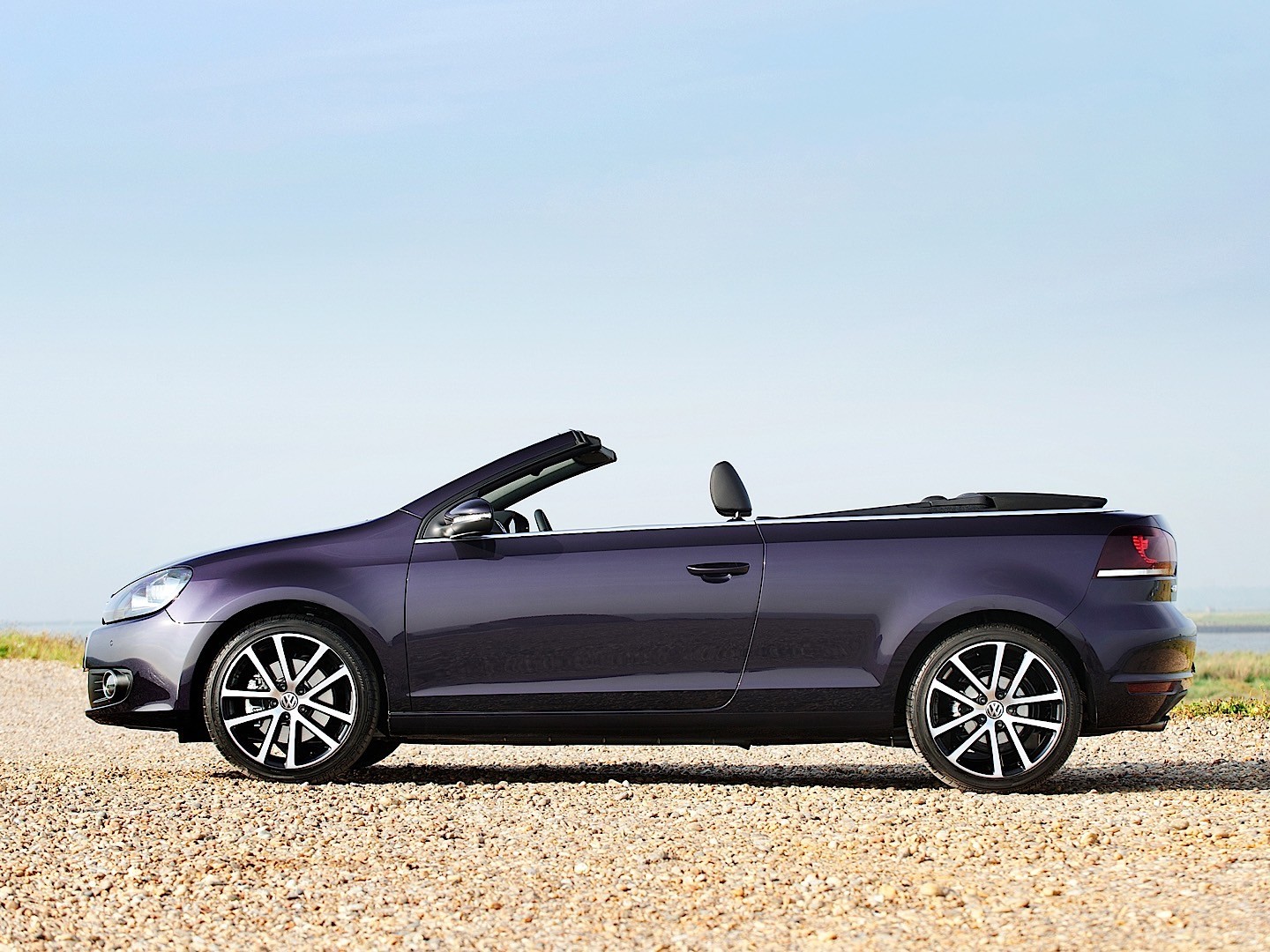 Volkswagen Golf Cabrio photo 2