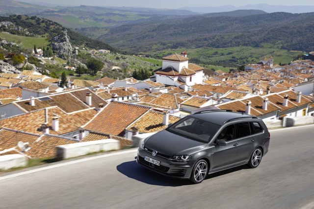Volkswagen Golf Gtd Variant photo 4