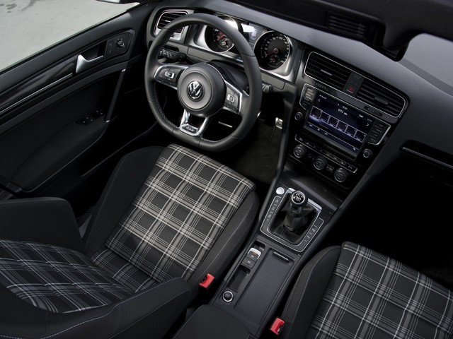 Volkswagen Golf Gti / Gtd / Gte photo 48