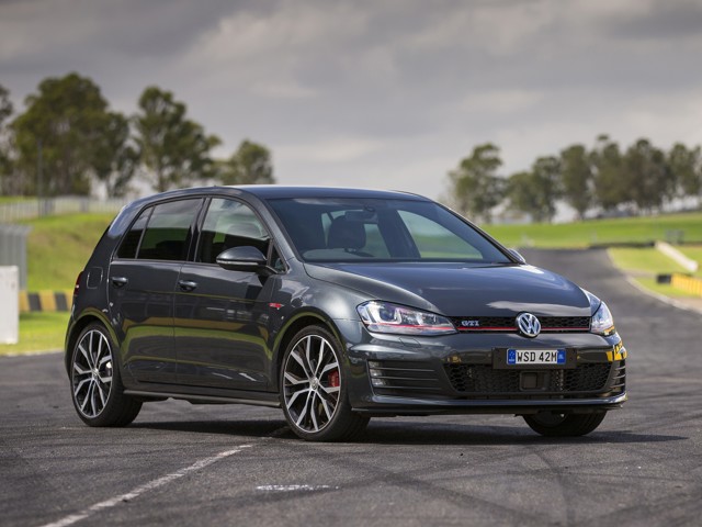 Volkswagen Golf Gti / Gtd / Gte photo 14