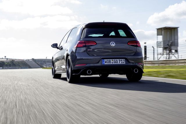 Volkswagen Golf Gti / Gtd / Gte photo 37