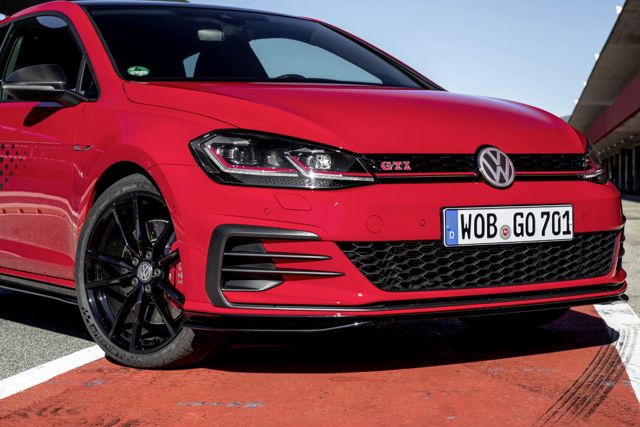 Volkswagen Golf Gti / Gtd / Gte photo 47