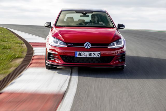 Volkswagen Golf Gti / Gtd / Gte photo 5