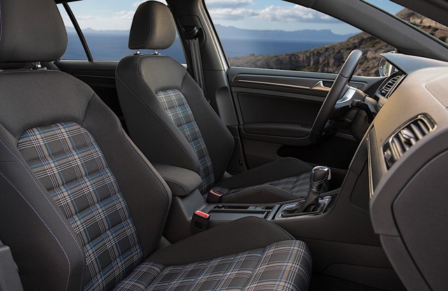 Volkswagen Golf Gti / Gtd / Gte photo 42