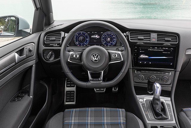 Volkswagen Golf Gti / Gtd / Gte photo 43