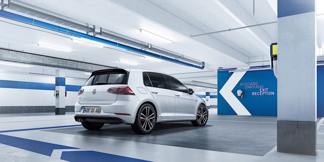 VOLKSWAGEN Golf GTI / GTD / GTE
