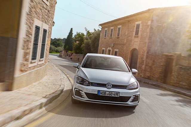 Volkswagen Golf Gti / Gtd / Gte photo 16