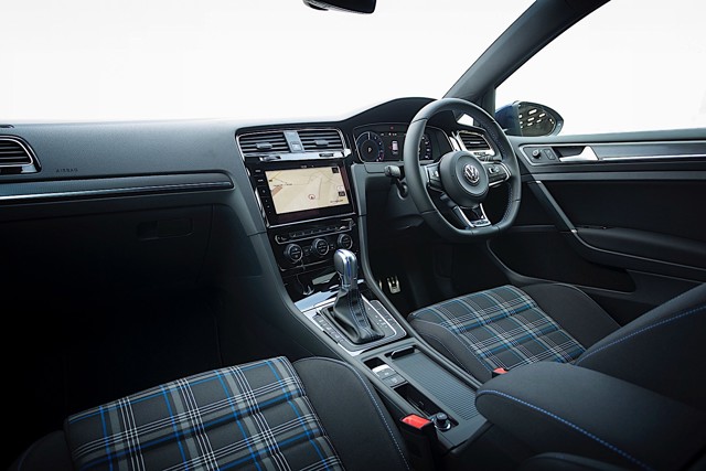 Volkswagen Golf Gti / Gtd / Gte photo 35