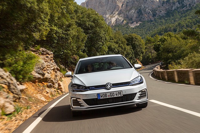 Volkswagen Golf Gti / Gtd / Gte photo 19