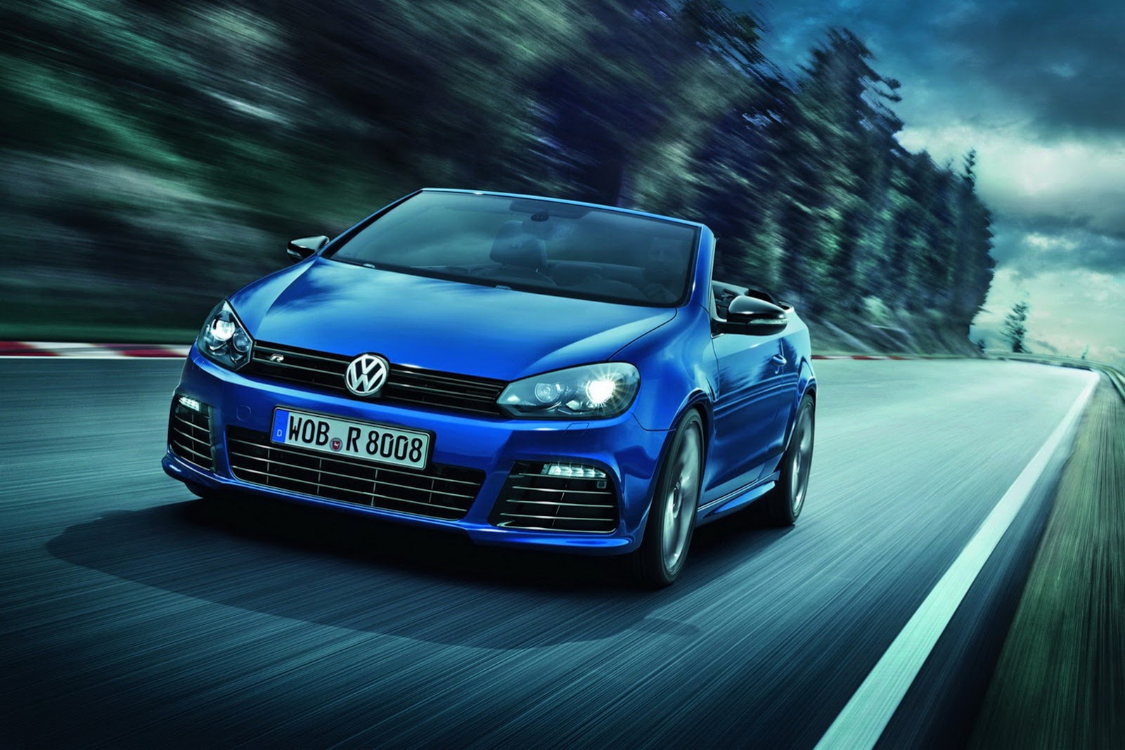 Volkswagen Golf R Cabrio photo 3