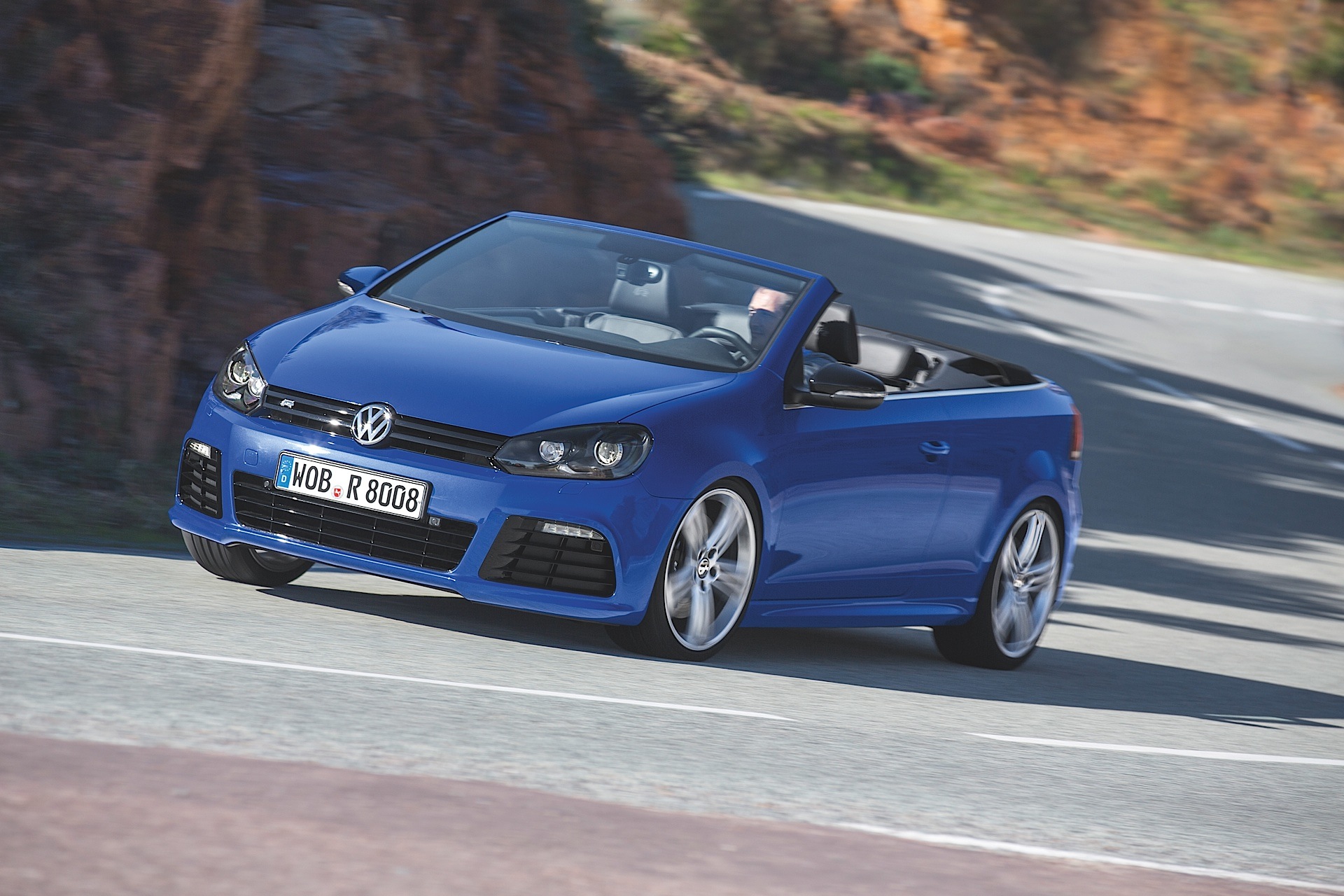 Volkswagen Golf R Cabrio photo 5