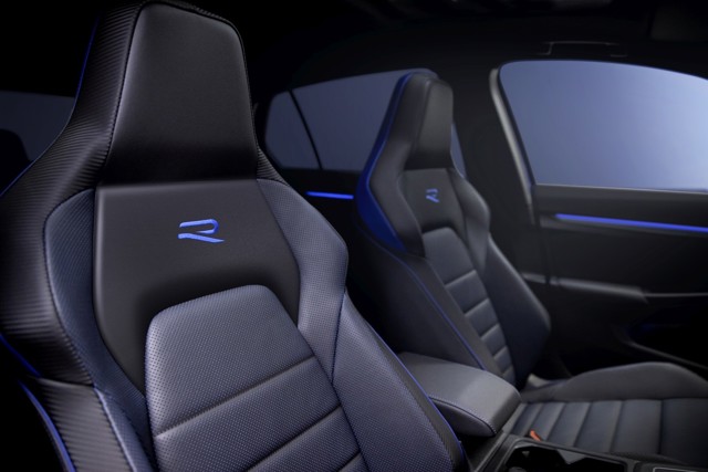 Volkswagen Golf R photo 75