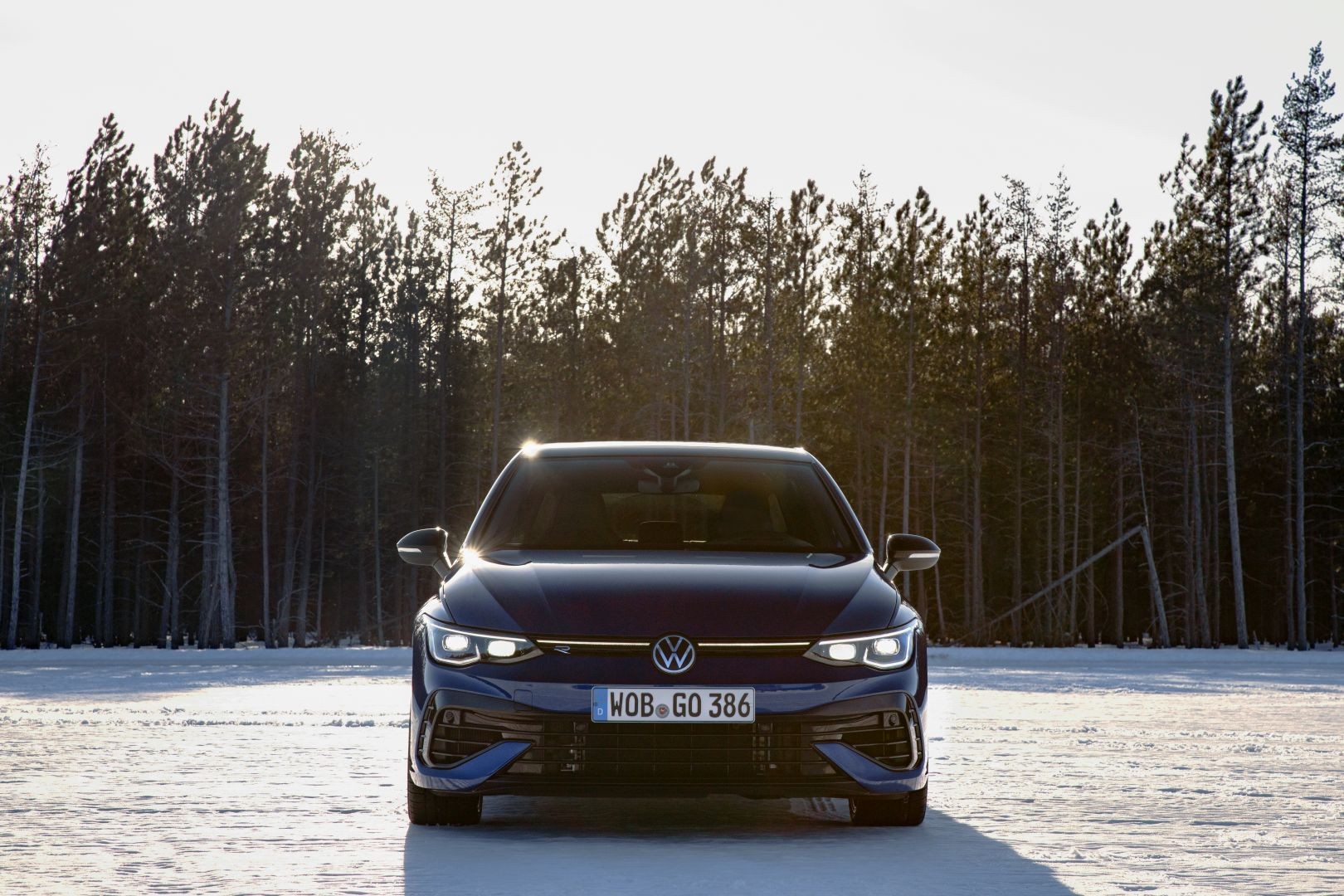 Volkswagen Golf R photo 29