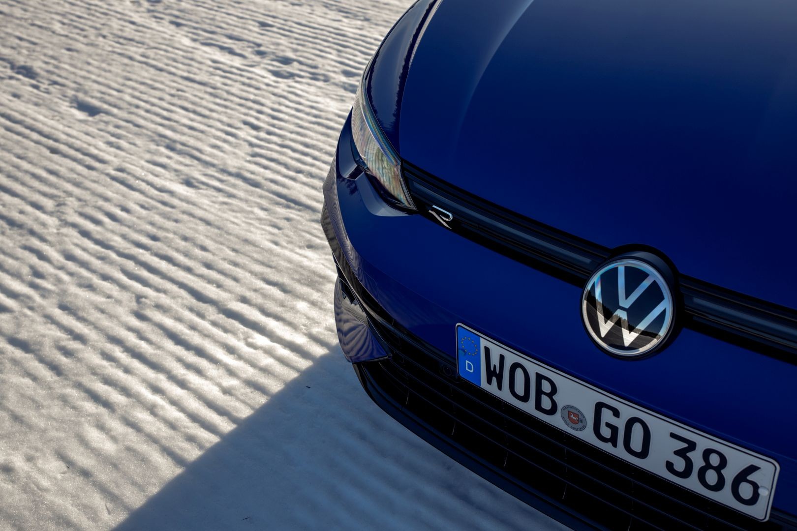 Volkswagen Golf R photo 32