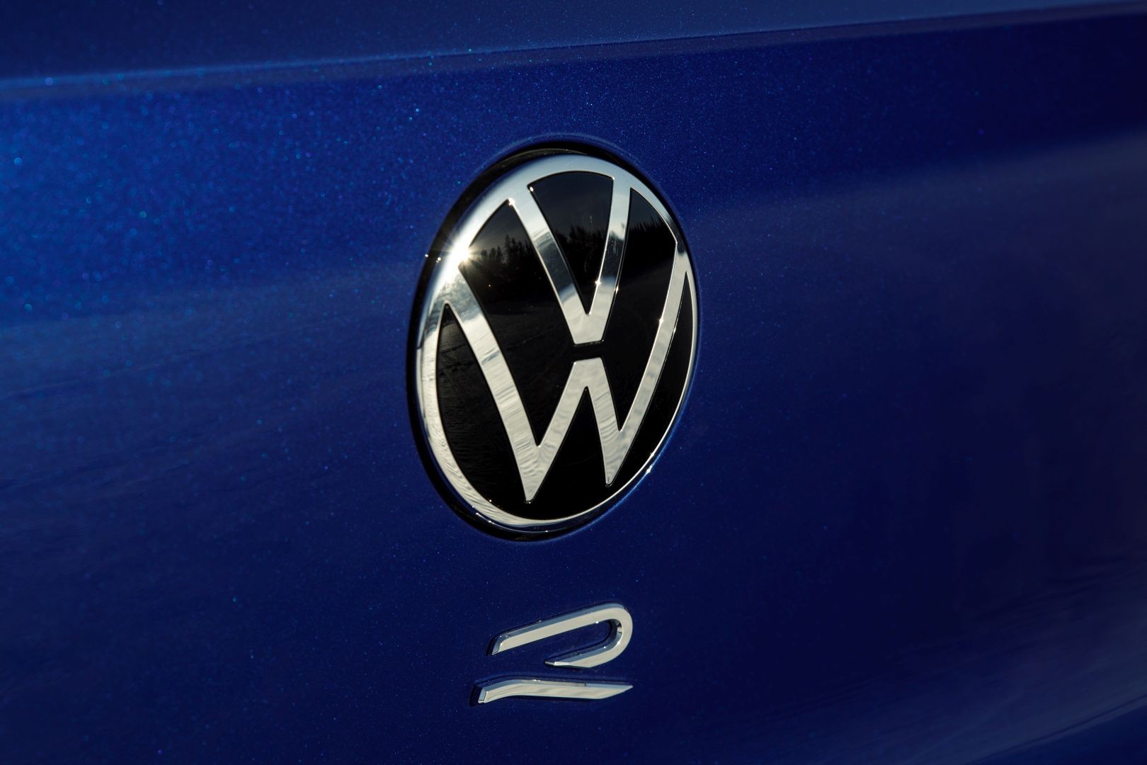 Volkswagen Golf R photo 34