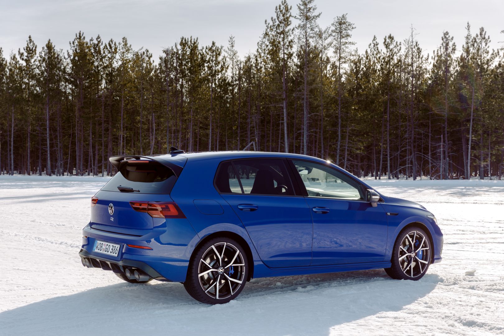 Volkswagen Golf R photo 43