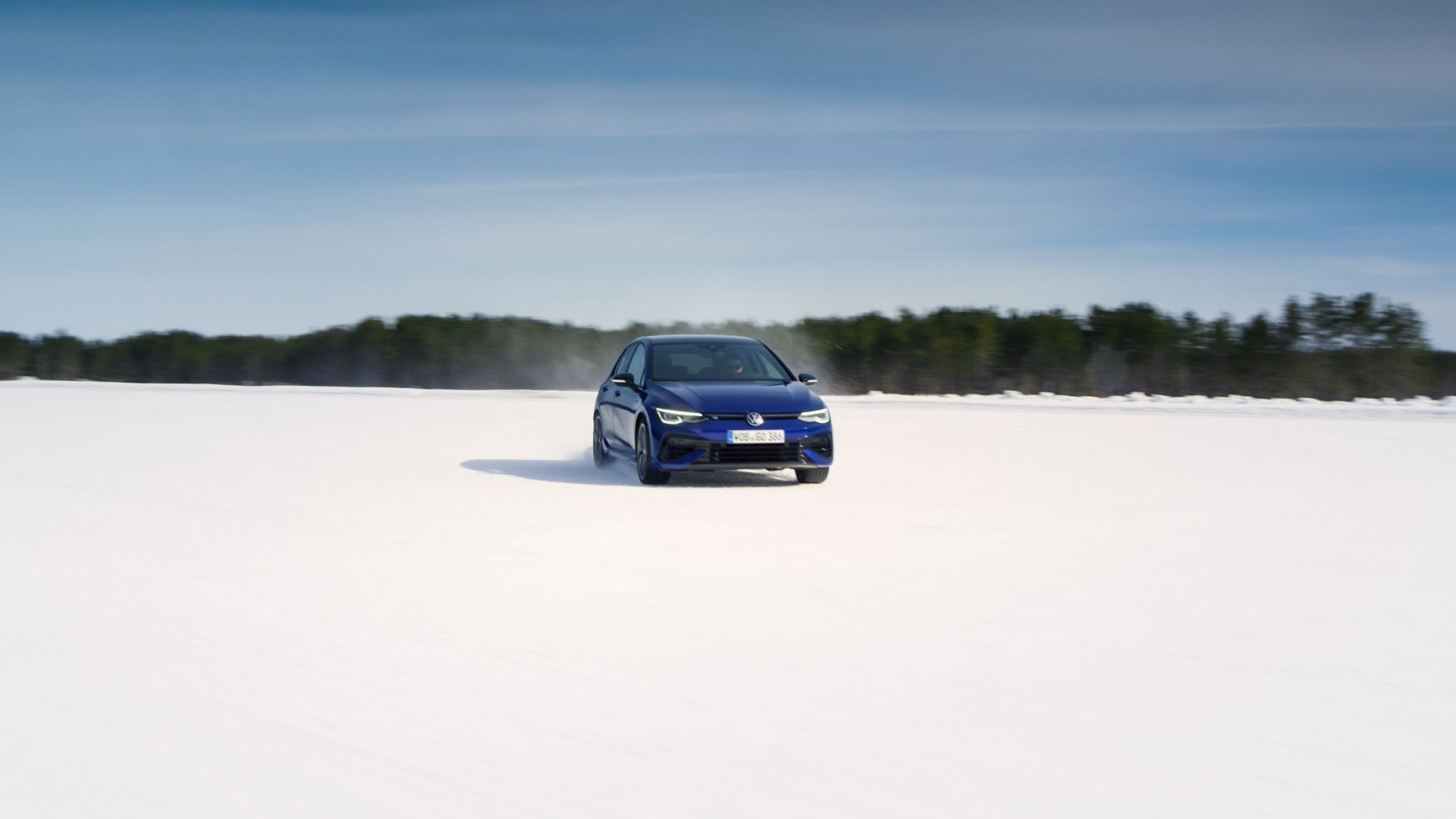 Volkswagen Golf R photo 58