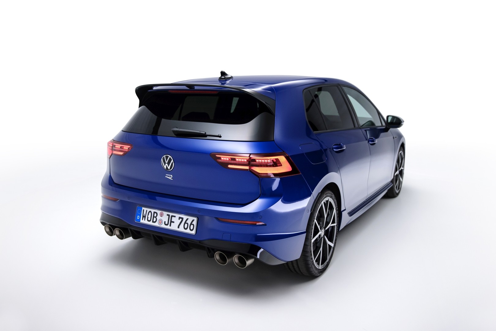 Volkswagen Golf R photo 4