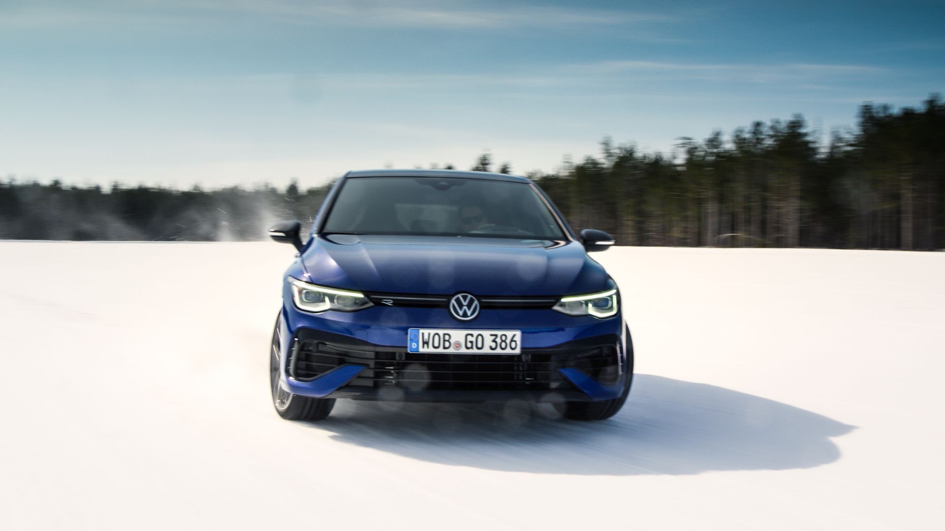 Volkswagen Golf R photo 59