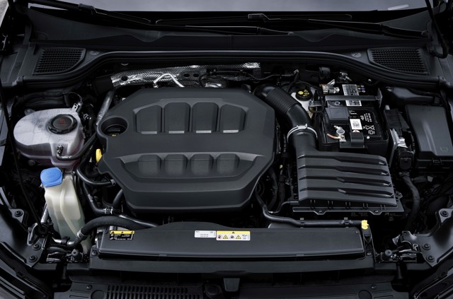 Volkswagen Golf R photo 77