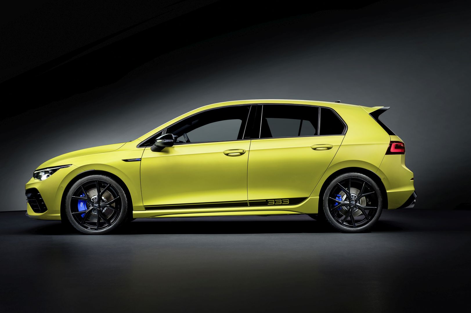 Volkswagen Golf R photo 67
