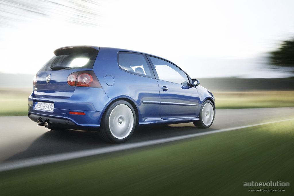 Volkswagen Golf R photo 4