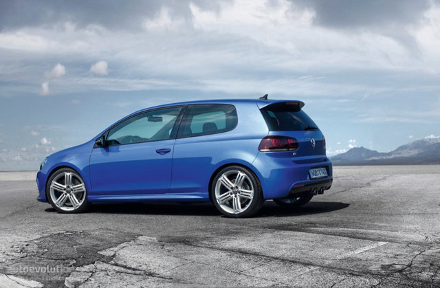Volkswagen Golf R photo 3