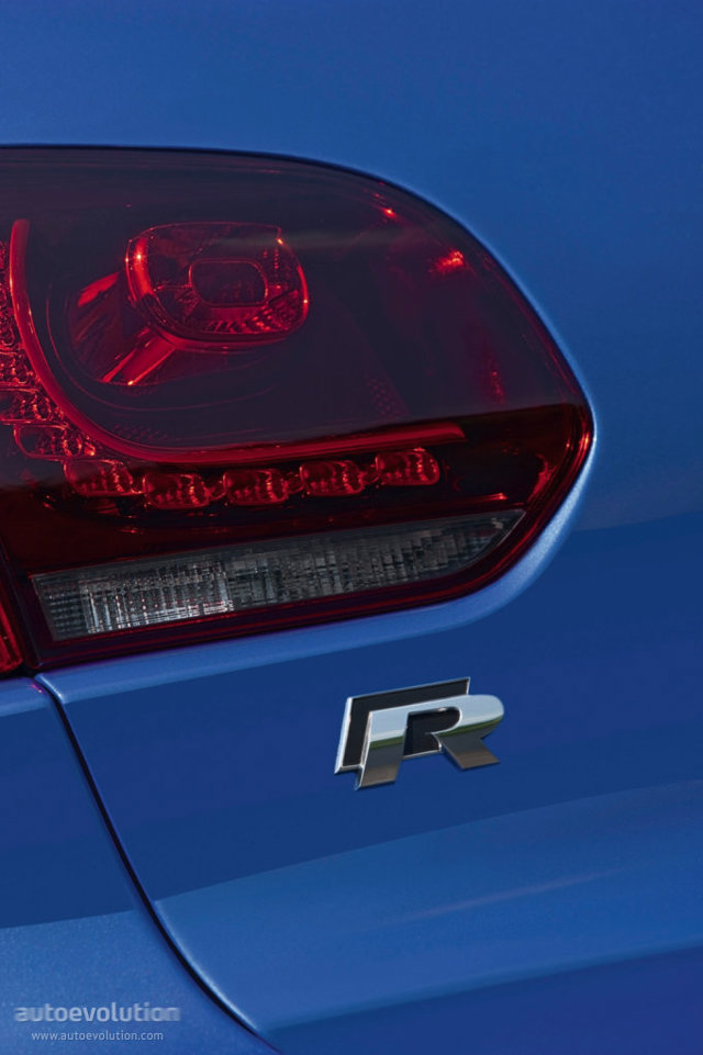 Volkswagen Golf R photo 5