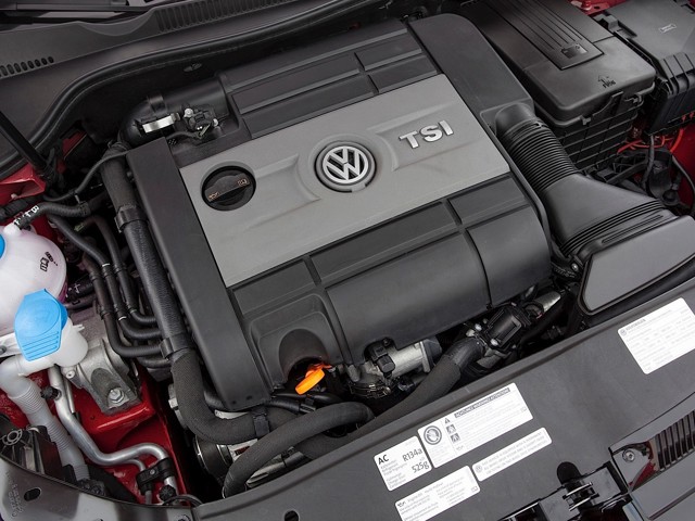 Volkswagen Golf R photo 67
