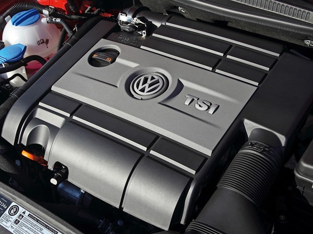 Volkswagen Golf R photo 70