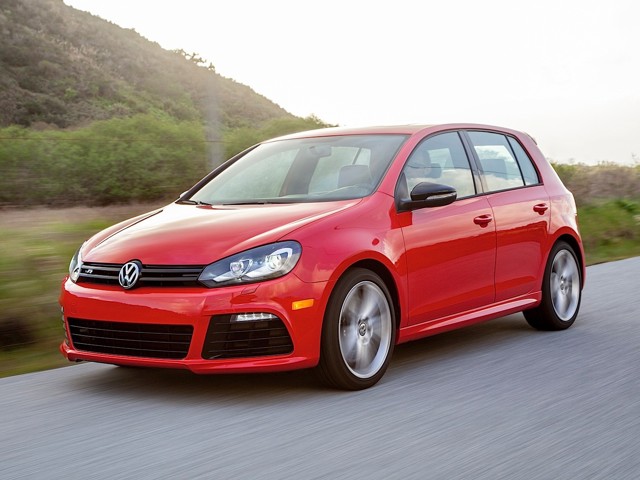 Volkswagen Golf R photo 17