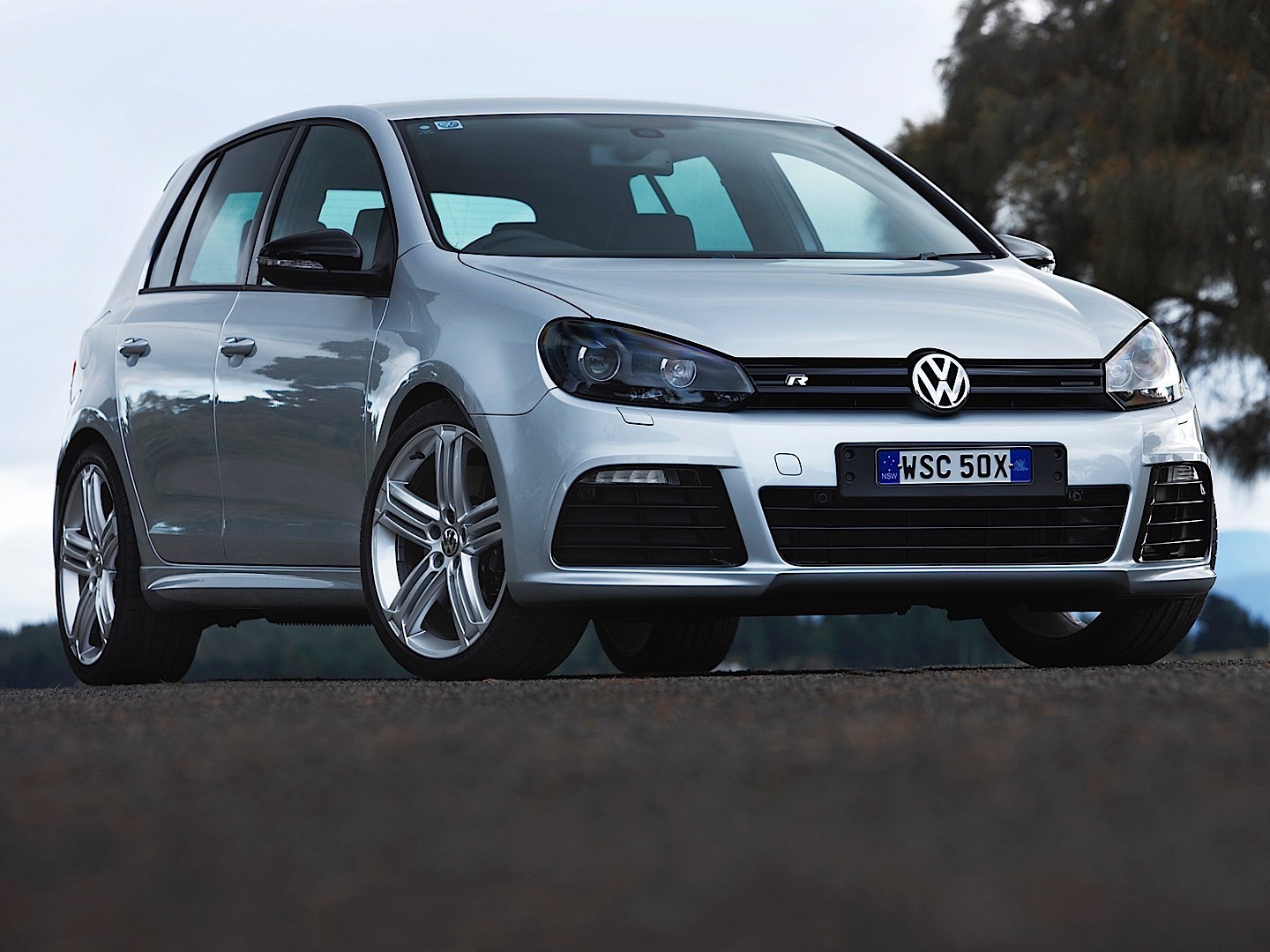 Volkswagen Golf R photo 20