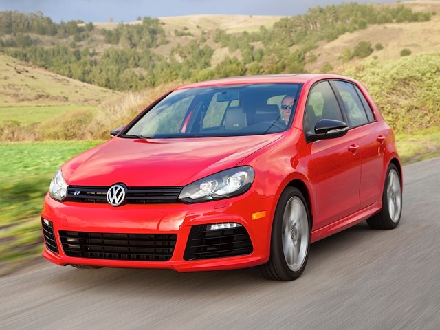 Volkswagen Golf R photo 34