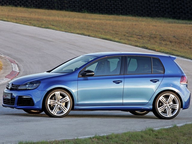 Volkswagen Golf R photo 55